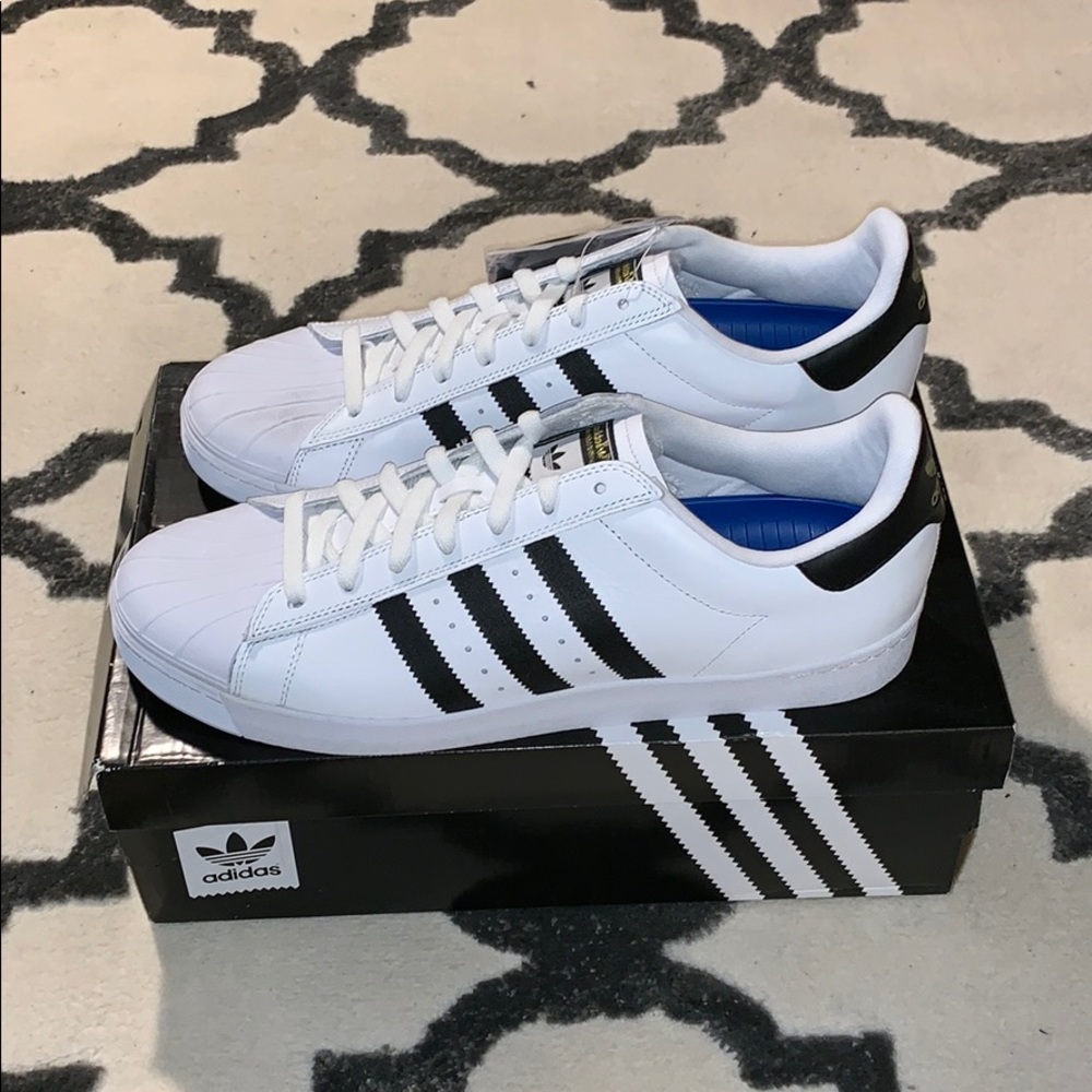 ADIDAS Classic Shell Toe